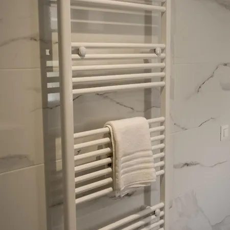 Apanemia * Χανιά